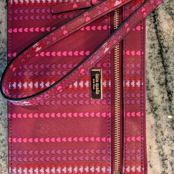 kate spade Heart-Print Pink & Burgundy Wristlet Clutch - Picture 7 of 7